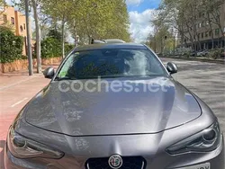 Gris / plata Usado 2016 Alfa Romeo Giulia Super Berlina | 13.400 € (Precio justo)