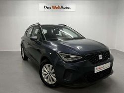 Gris Usado 2023 Seat Arona Reference SUV | 15.990 € (Buen precio)