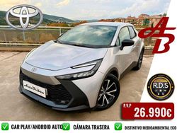 Plateado Usado 2025 Toyota C-HR Advance SUV | 26.990 € (Precio justo)