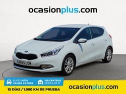 Blanco Usado 2015 Kia Ceed GT Utilitario | 9150 € (Buen precio)
