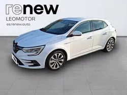 Blanco glaciar Usado 2023 Renault Mégane IV Techno Berlina | 23.900 € (Un poco caro)