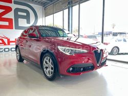 Granate Usado 2018 Alfa Romeo Stelvio SUV | 19.950 € (Precio justo)
