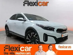 Amarillo Usado 2023 Kia XCeed SUV | 19.990 €