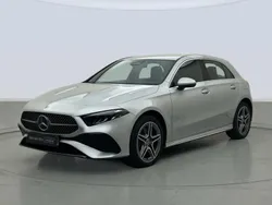 Gris Usado 2023 Mercedes A160 Berlina | 34.400 €