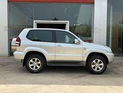 Plateado Usado 2007 Toyota Land Cruiser SUV | 24.499 € (Un poco caro)