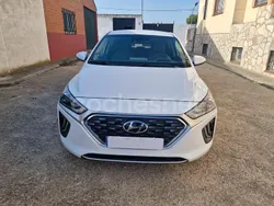 Blanco Usado 2023 Hyundai Ioniq Berlina | 10.500 € (Precio justo)