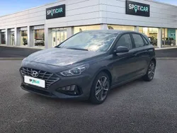 Gris Usado 2024 Hyundai i30 Utilitario | 18.990 € (Precio justo)