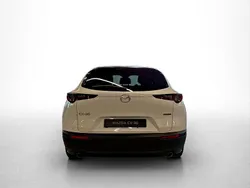 Blanco Usado 2022 Mazda CX-30 SUV | 23.500 € (Precio justo)