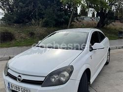 Blanco Usado 2009 Opel Astra GTC Energy Berlina | 2800 € (Super precio)