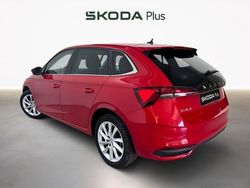 Rojo Usado 2024 Skoda Scala Selection Utilitario | 19.900 € (Precio justo)