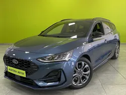 Azul Usado 2024 Ford Focus ST-Line Familiar | 25.300 € (Un poco caro)