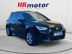Negro Usado 2024 Seat Arona FR SUV | 20.370 € (Precio justo)