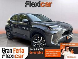Gris Usado 2024 Toyota Yaris Hybrid Active | 24.490 € (Un poco caro)