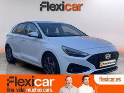 Blanco Usado 2024 Hyundai i30 Berlina | 19.990 € (Precio justo)