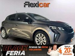 Gris Usado 2025 Renault Clio V Evolution Utilitario | 17.490 € (Precio justo)