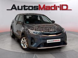 Gris / plata Usado 2022 Kia Stonic Plus SUV | 13.490 € (Precio justo)