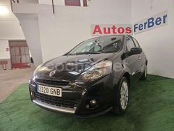 Negro Usado 2010 Renault Clio II Expression Berlina | 5900 € (Precio justo)
