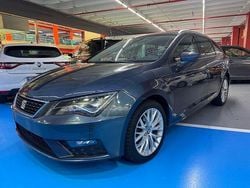 Gris / plata Usado 2020 Seat Leon FR Familiar | 17.990 € (Precio justo)