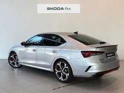 Gris plata Usado 2025 Skoda Octavia RS | 39.750 € (Buen precio)