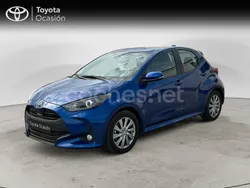 Azul Usado 2024 Toyota Yaris Hybrid Active Berlina | 22.750 € (Precio justo)