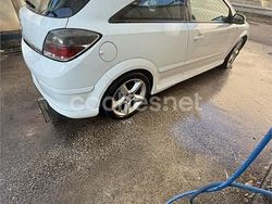 Blanco Usado 2009 Opel Astra GTC Sport Berlina | 4000 € (Super precio)