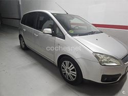 Gris / plata Usado 2005 Ford C-MAX Ghia Monovolumen | 4200 € (Precio justo)