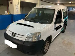 Blanco Usado 2010 Peugeot Partner Monovolumen | 5999 €