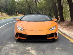 Naranja Usado 2022 Lamborghini Huracán Descapotable | 315.000 € (Precio justo)