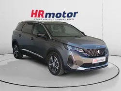 Gris Usado 2023 Peugeot 5008 Allure Monovolumen | 25.690 € (Caro)