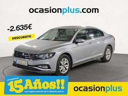 Gris / plata Usado 2020 VW Passat Business Berlina | 21.290 € (Precio justo)