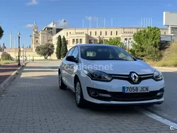 Blanco Usado 2015 Renault Mégane III LIMITED Berlina | 7999 € (Precio justo)