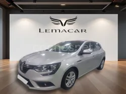 Gris / plata Usado 2020 Renault Mégane IV Business Berlina | 13.750 € (Precio justo)