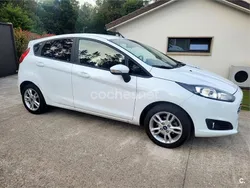 Blanco Usado 2015 Ford Fiesta Trend Utilitario | 4800 € (Precio justo)
