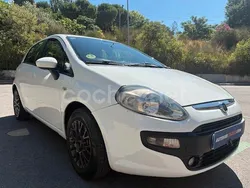 Blanco Usado 2010 Fiat Punto Sport Utilitario | 3990 € (Precio justo)