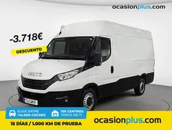Blanco Usado 2023 Iveco Daily Berlina | 28.250 € (Precio justo)
