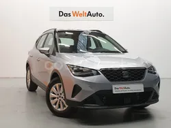 Gris plata Usado 2024 Seat Arona Style SUV | 18.500 € (Precio justo)