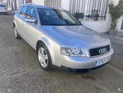 Gris / plata Usado 2004 Audi A4 Familiar | 4500 € (Precio justo)