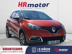 Rojo Usado 2017 Renault Captur Zen SUV | 12.490 € (Precio justo)