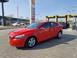 Rojo Usado 2014 Volvo V40 Kinetic Familiar | 8450 € (Super precio)