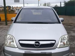 Gris / plata Usado 2007 Opel Meriva Enjoy Monovolumen | 3490 € (Precio justo)