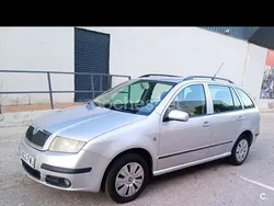 Gris / plata Usado 2007 Skoda Fabia Comfort Familiar | 1700 € (Buen precio)