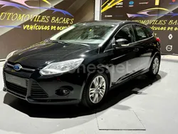 Negro Usado 2011 Ford Focus Trend Berlina | 6800 € (Precio justo)