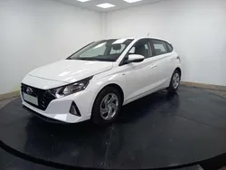 Blanco Usado 2021 Hyundai i20 Berlina | 12.690 €
