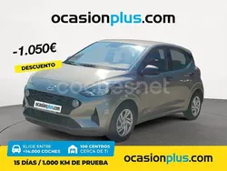 Gris / plata Usado 2022 Hyundai i10 Utilitario | 11.550 € (Precio justo)