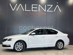 Blanco Usado 2018 Skoda Octavia Ambition Berlina | 15.900 € (Buen precio)