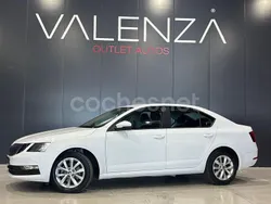 Blanco Usado 2018 Skoda Octavia Ambition Berlina | 15.900 € (Buen precio)