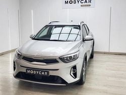 Gris Usado 2023 Kia Stonic SUV | 14.795 € (Precio justo)