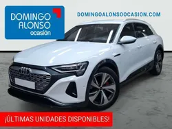 Amarillo Usado 2024 Audi Q8 e-tron Sport SUV | 60.990 €