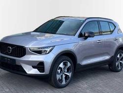 Plateado Nuevo 2025 Volvo XC40 Plus SUV | 42.100 € (Precio justo)