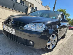 Negro Usado 2006 VW Golf V Sportline Berlina | 6500 € (Precio justo)